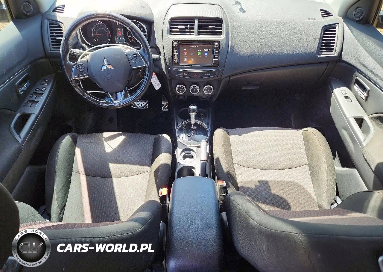 2017 Mitsubishi Outlander VIN:JA4AP3AU3HZ035877 - 8