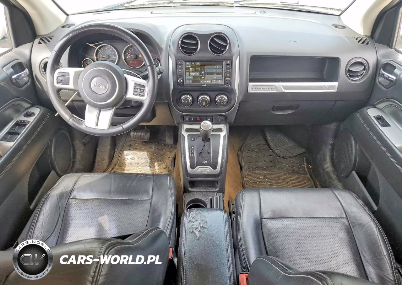 2016 Jeep Compass Latitude VIN:1C4NJDEB6GD708812 - 8