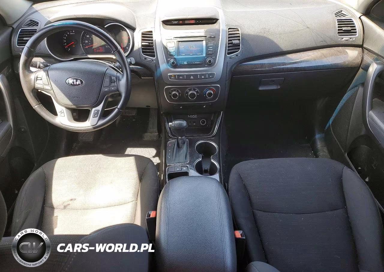2015 Kia Sorento Lx VIN:5XYKT4A62FG655810 - 8