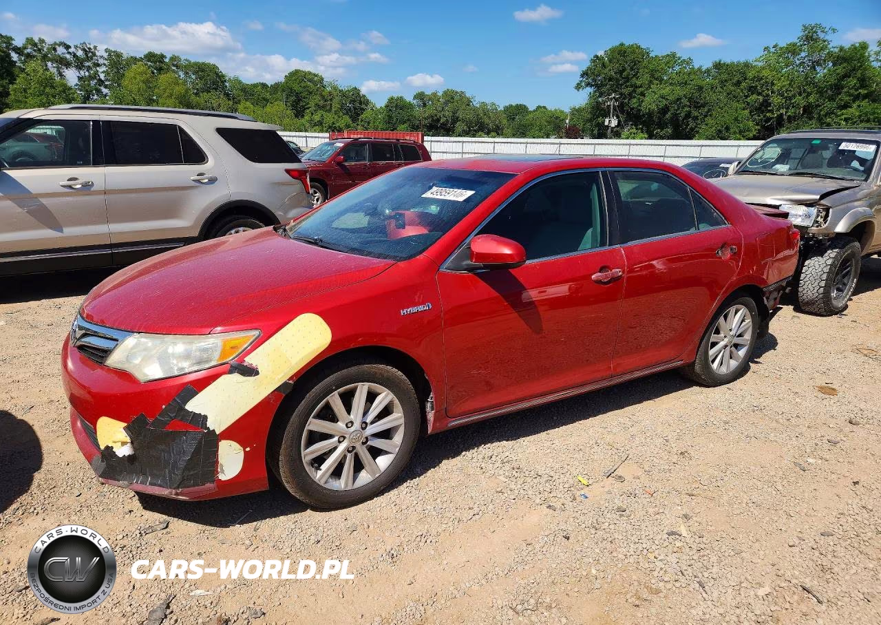 2013 Toyota Camry Hybrid Xle