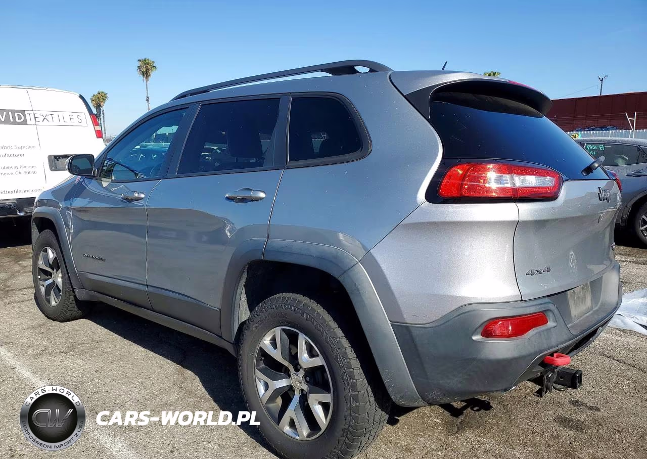 2015 Jeep Cherokee Trailhawk VIN:1C4PJMBS9FW786212 - 2