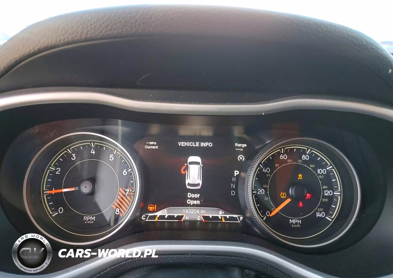 2015 Jeep Cherokee Trailhawk VIN:1C4PJMBS9FW786212 - 9