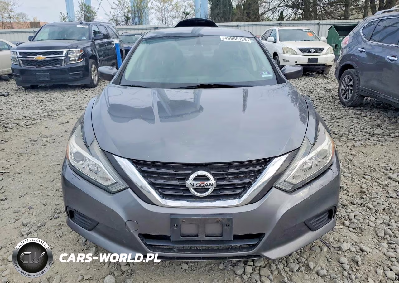 2017 Nissan Altima 2.5 S VIN:1N4AL3AP4HN331757 - 5