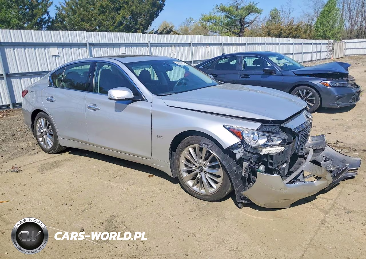 2019 Infiniti Q50 3.0T Luxe VIN:JN1EV7AR2KM558055 - 4