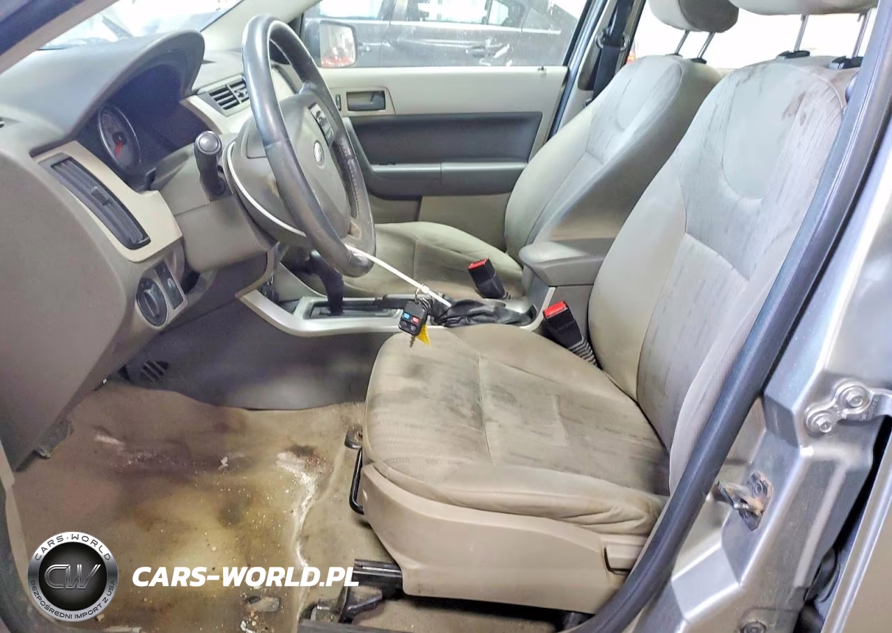 2008 Ford Focus VIN:1FAHP35N98W274025 - 7