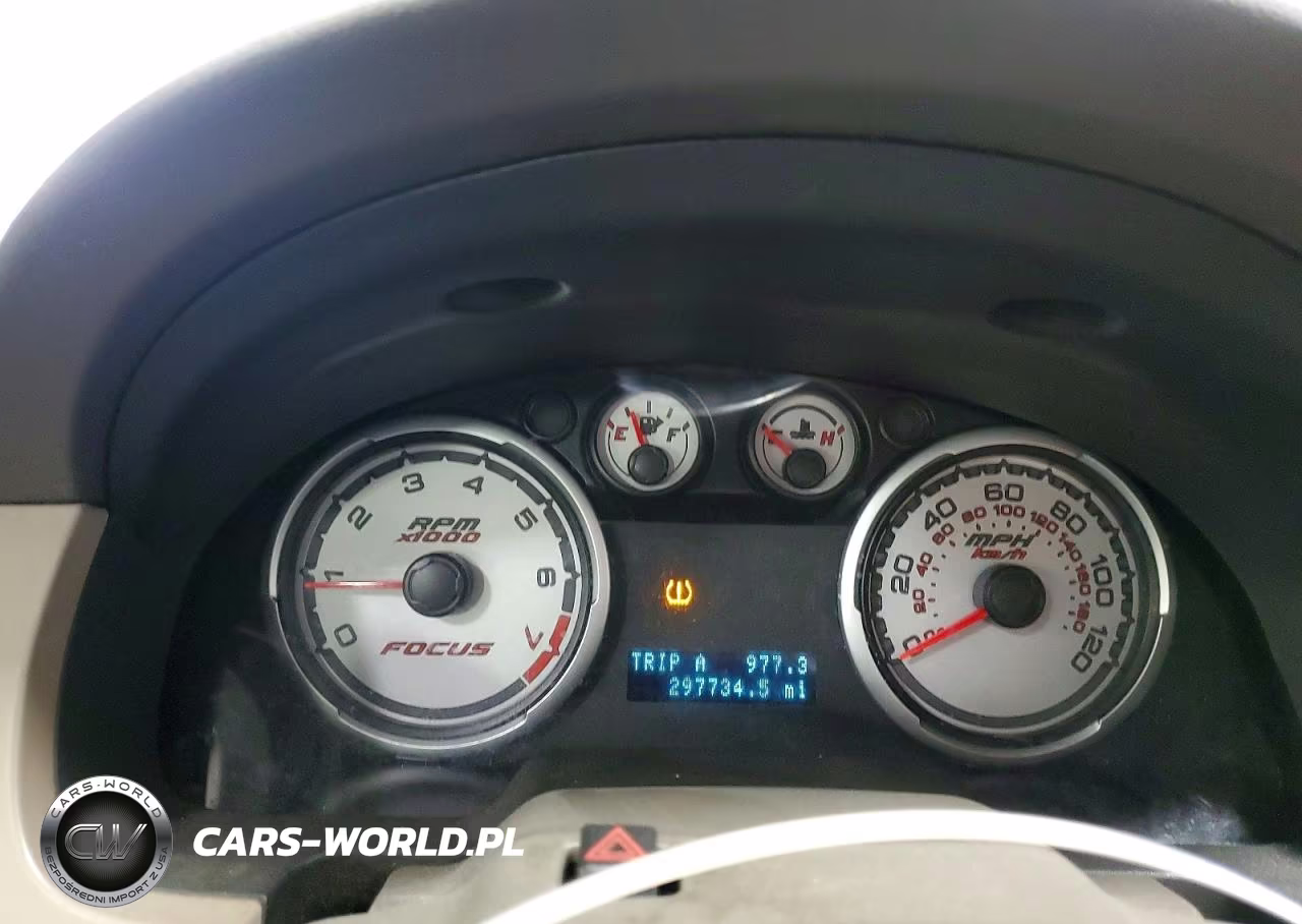 2008 Ford Focus VIN:1FAHP35N98W274025 - 9