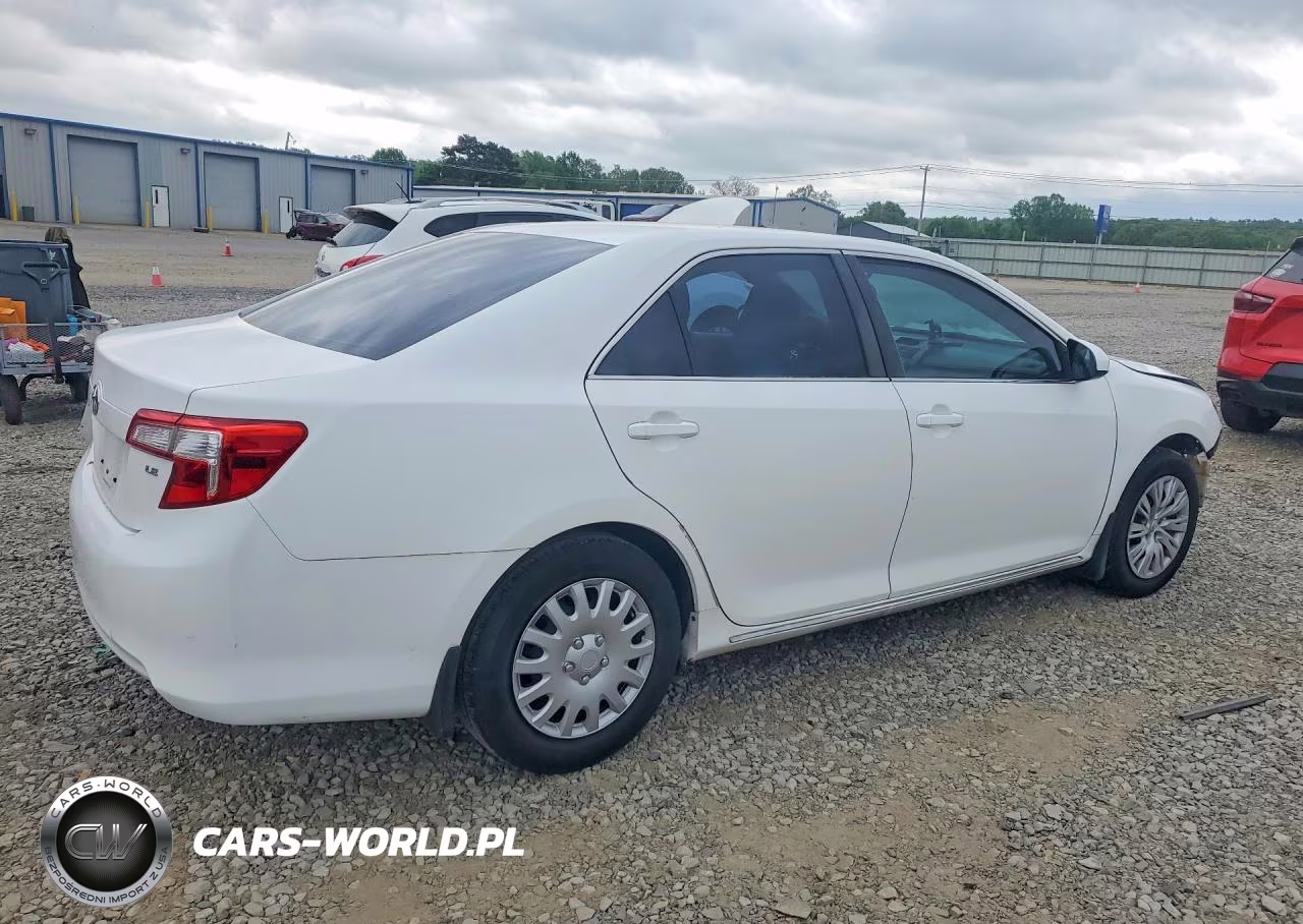 2012 Toyota Camry Le VIN:4T1BF1FK8CU571010 - 3