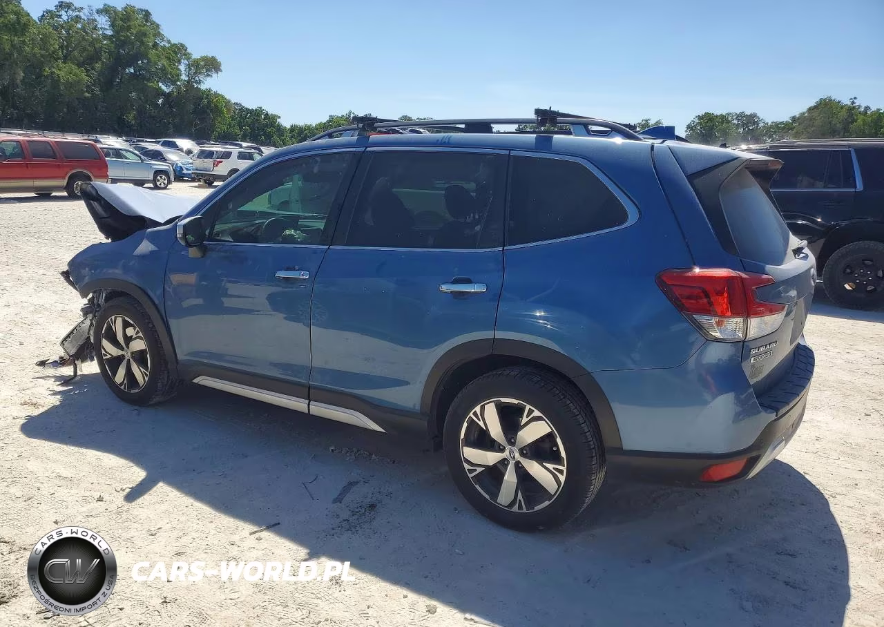 2019 Subaru Forester Touring VIN:JF2SKAWC1KH403095 - 2