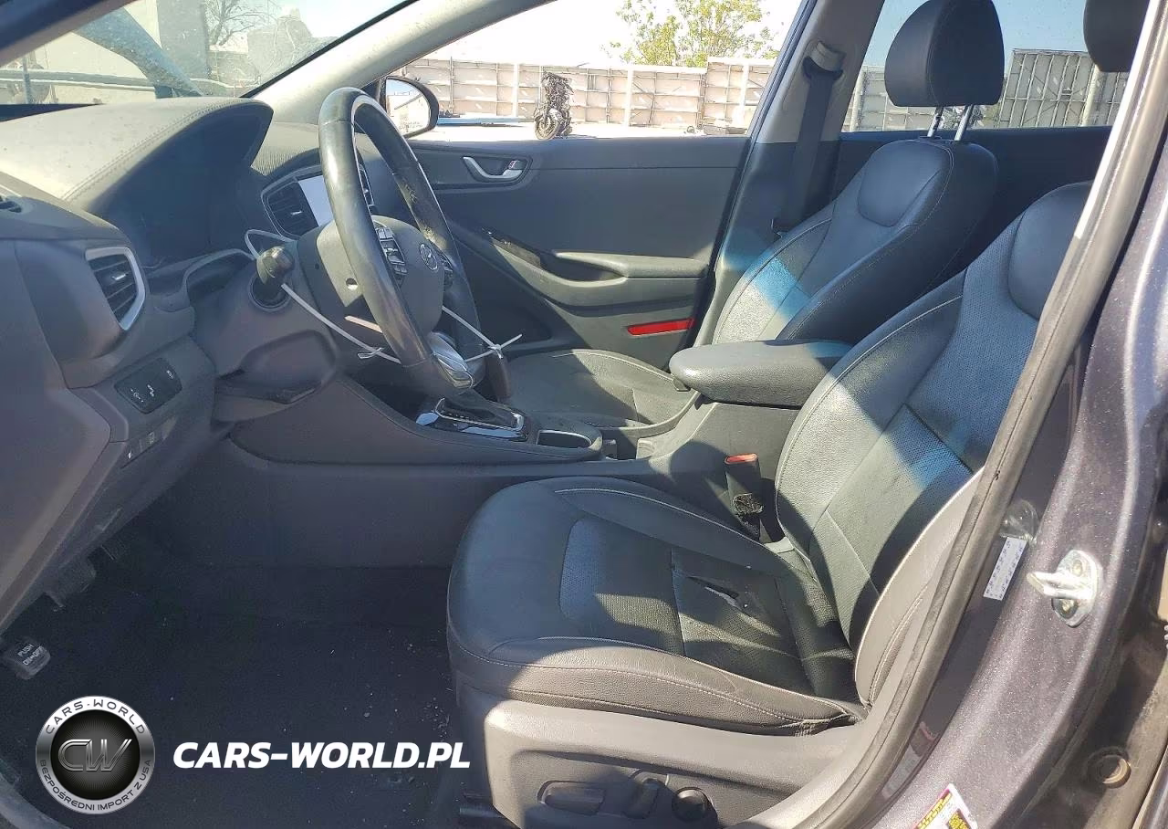 2017 Hyundai Ioniq Limited VIN:KMHC85LC2HU029640 - 7