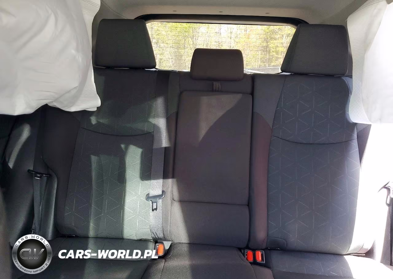 TOYOTA RAV4 XLE VIN:2T3W1RFV4RW344700 - 10