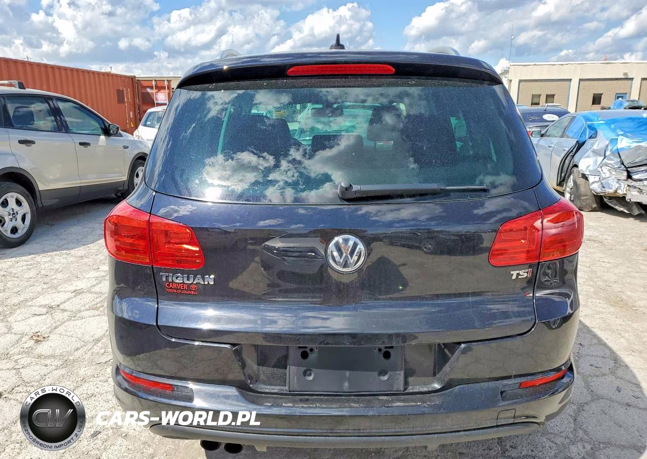 2017 Volkswagen Tiguan Sport VIN:WVGTV7AX3HW511662 - 6