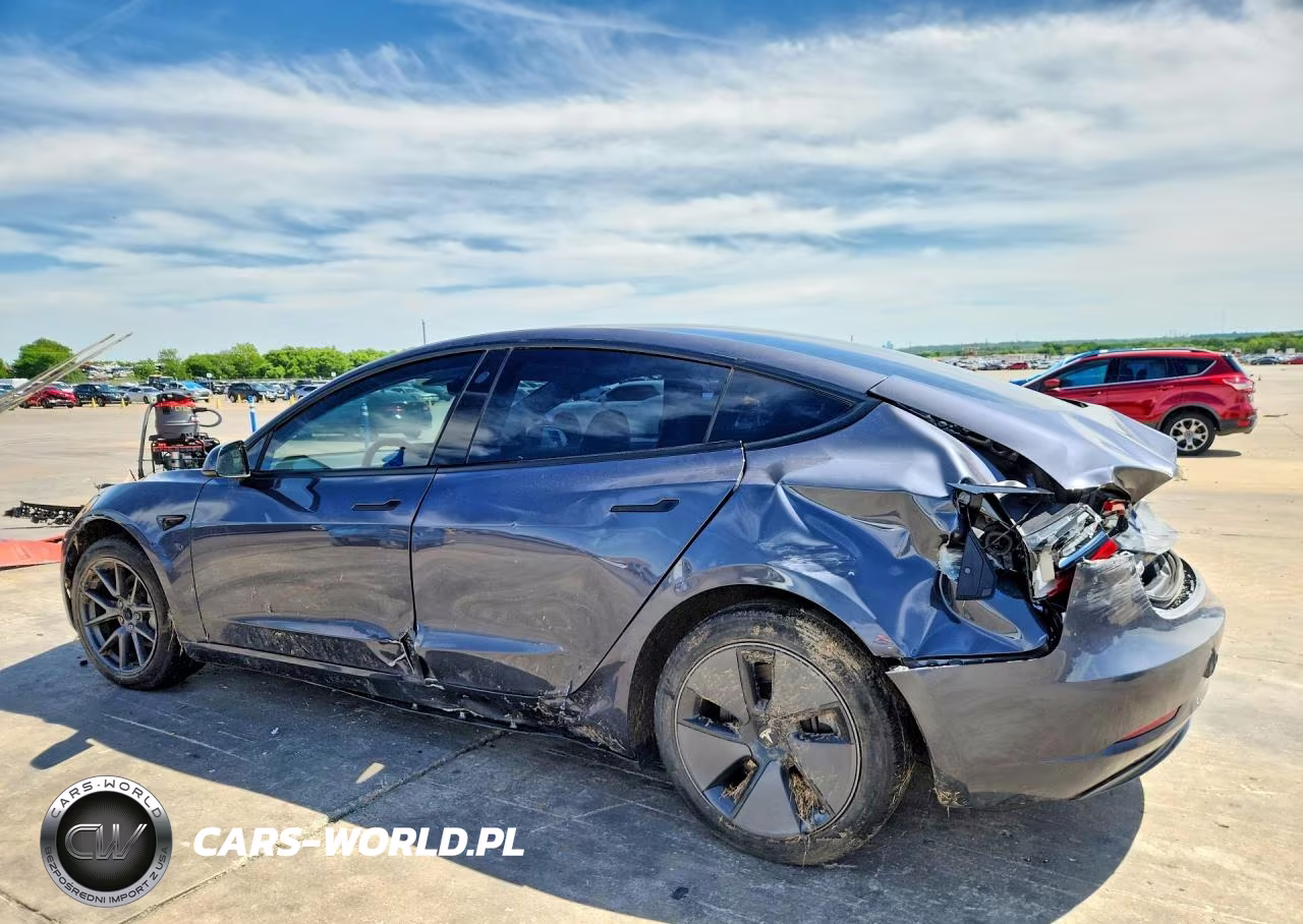 2023 Tesla Model 3 VIN:5YJ3E1EA9PF672074 - 2
