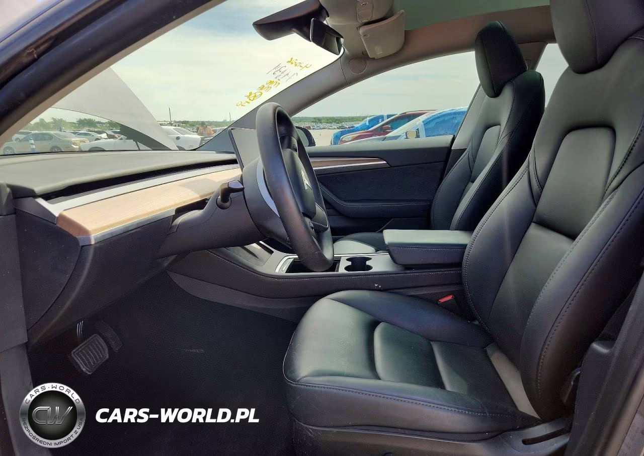 2023 Tesla Model 3 VIN:5YJ3E1EA9PF672074 - 7