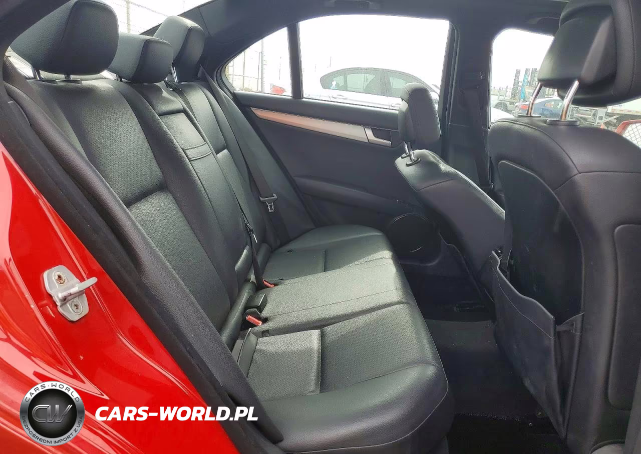 2013 Mercedes-Benz C250 VIN:WDDGF4HB5DA781047 - 10