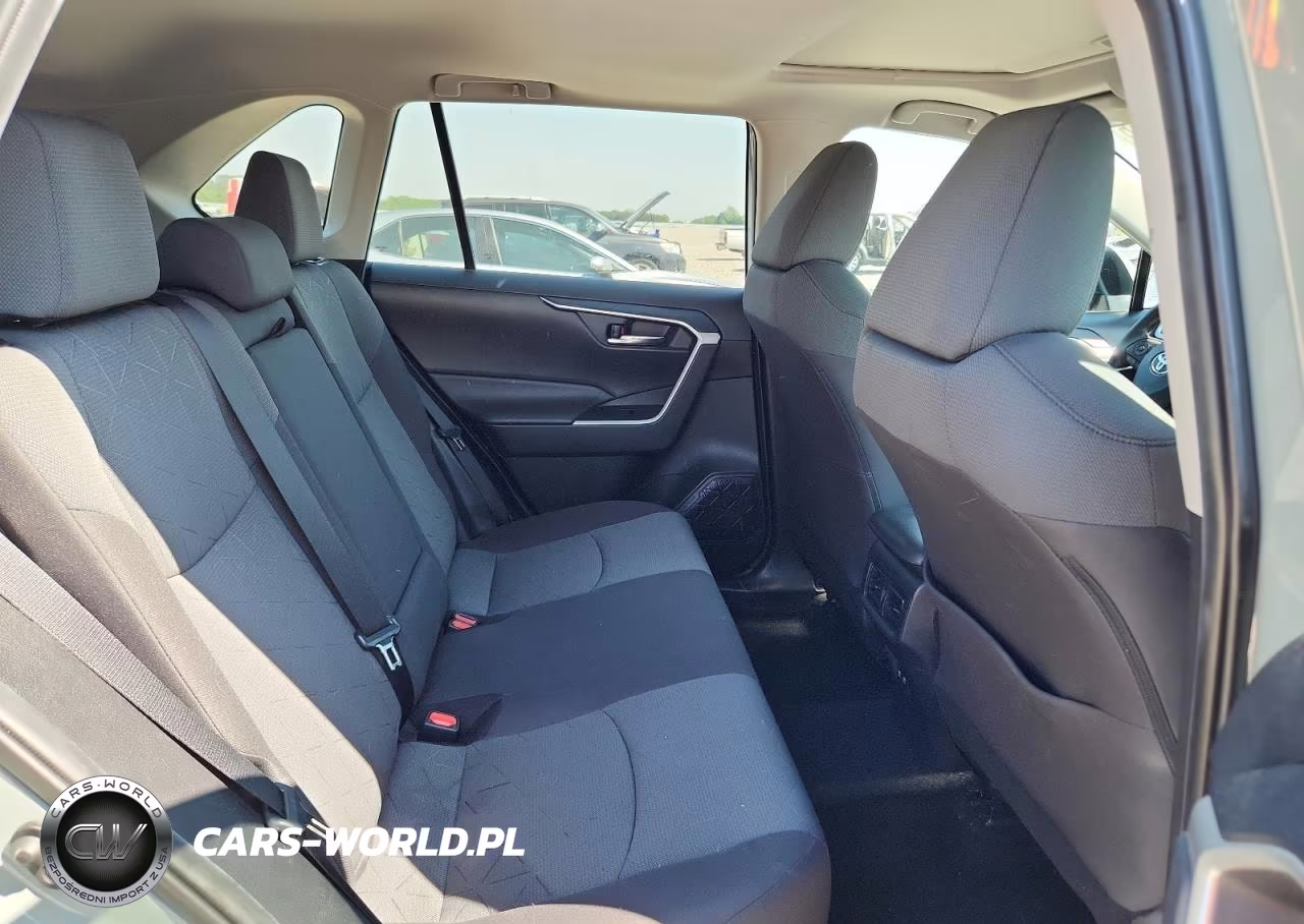 2020 Toyota Rav4 Xle VIN:2T3W1RFV5LC070142 - 11