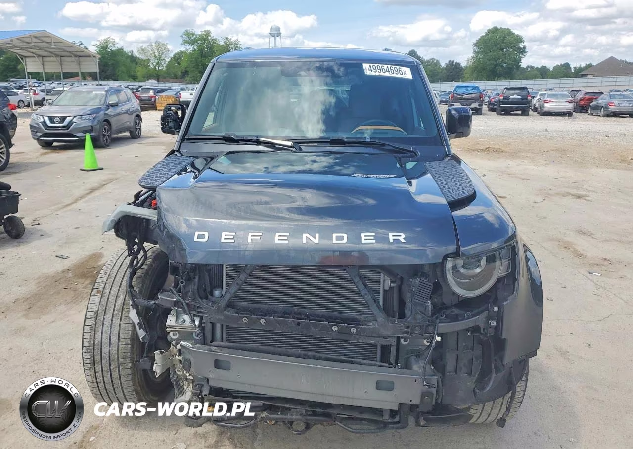 2024 Land Rover Defender 110 S VIN:SALEJ7EXXR2301614 - 5