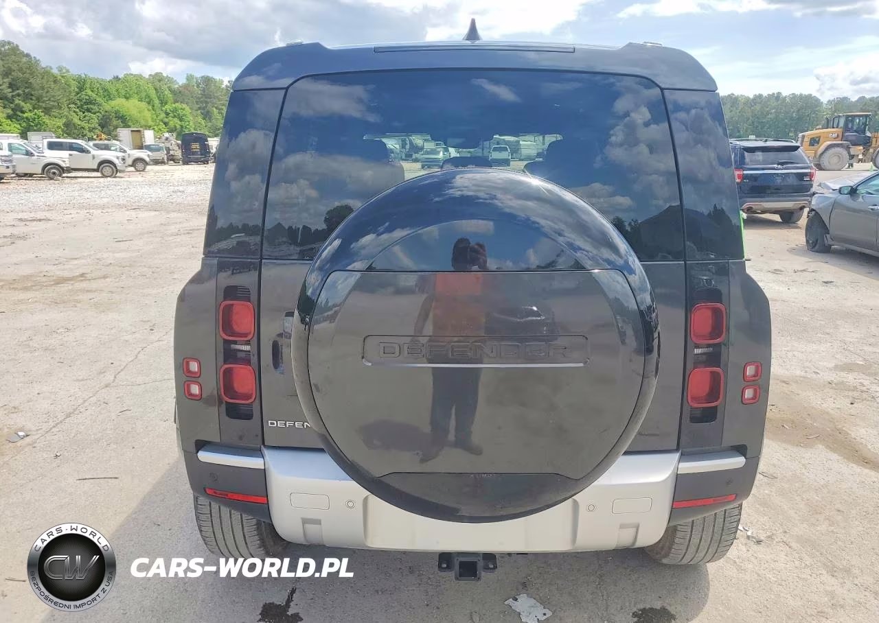 2024 Land Rover Defender 110 S VIN:SALEJ7EXXR2301614 - 6