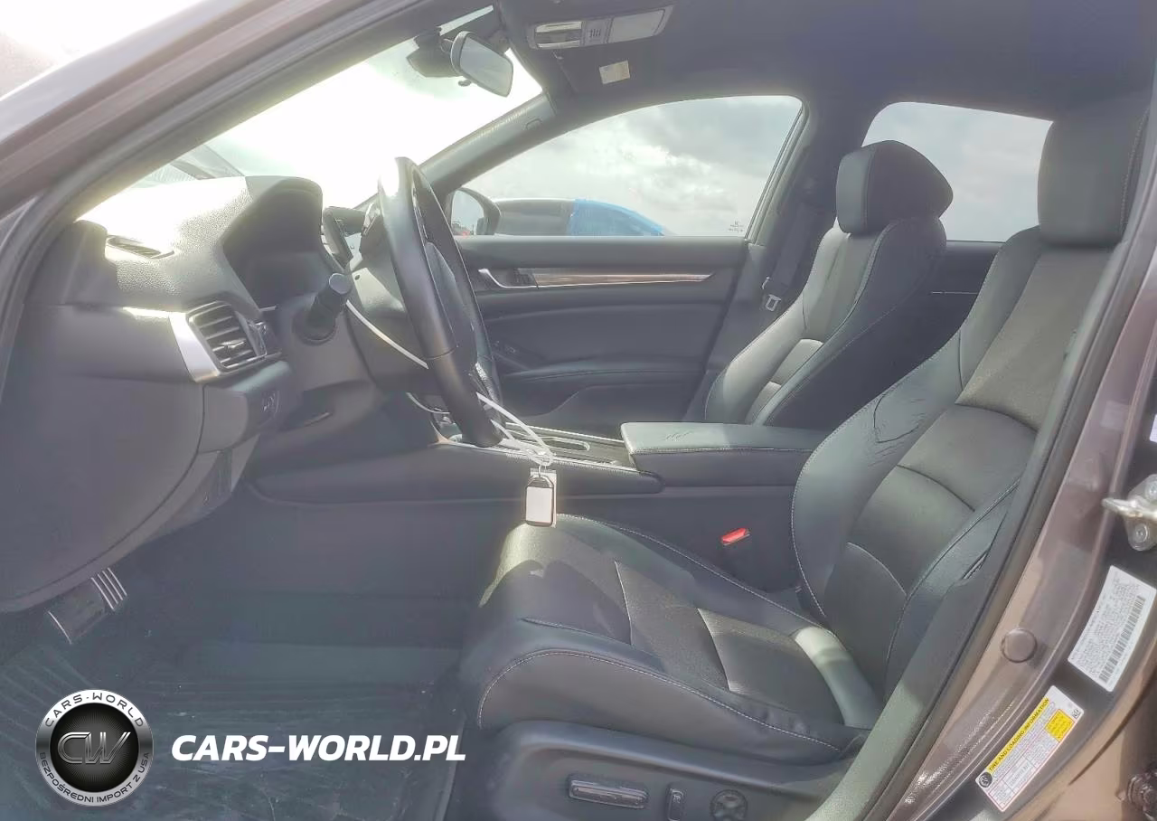 2018 Honda Accord Sport VIN:1HGCV1F30JA249496 - 7