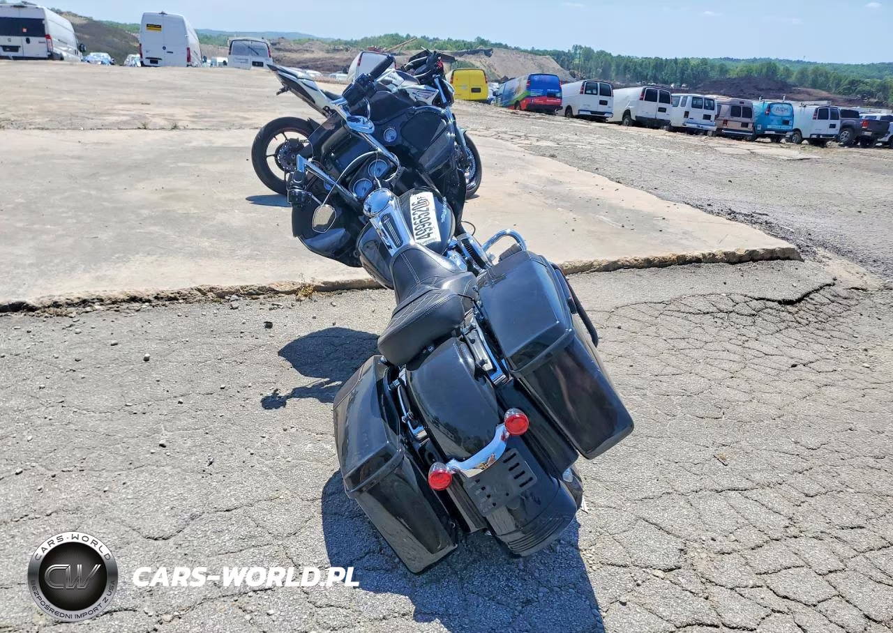 2018 Harley-Davidson Fltrx Road Glide VIN:1HD1KHC12JB655931 - 4
