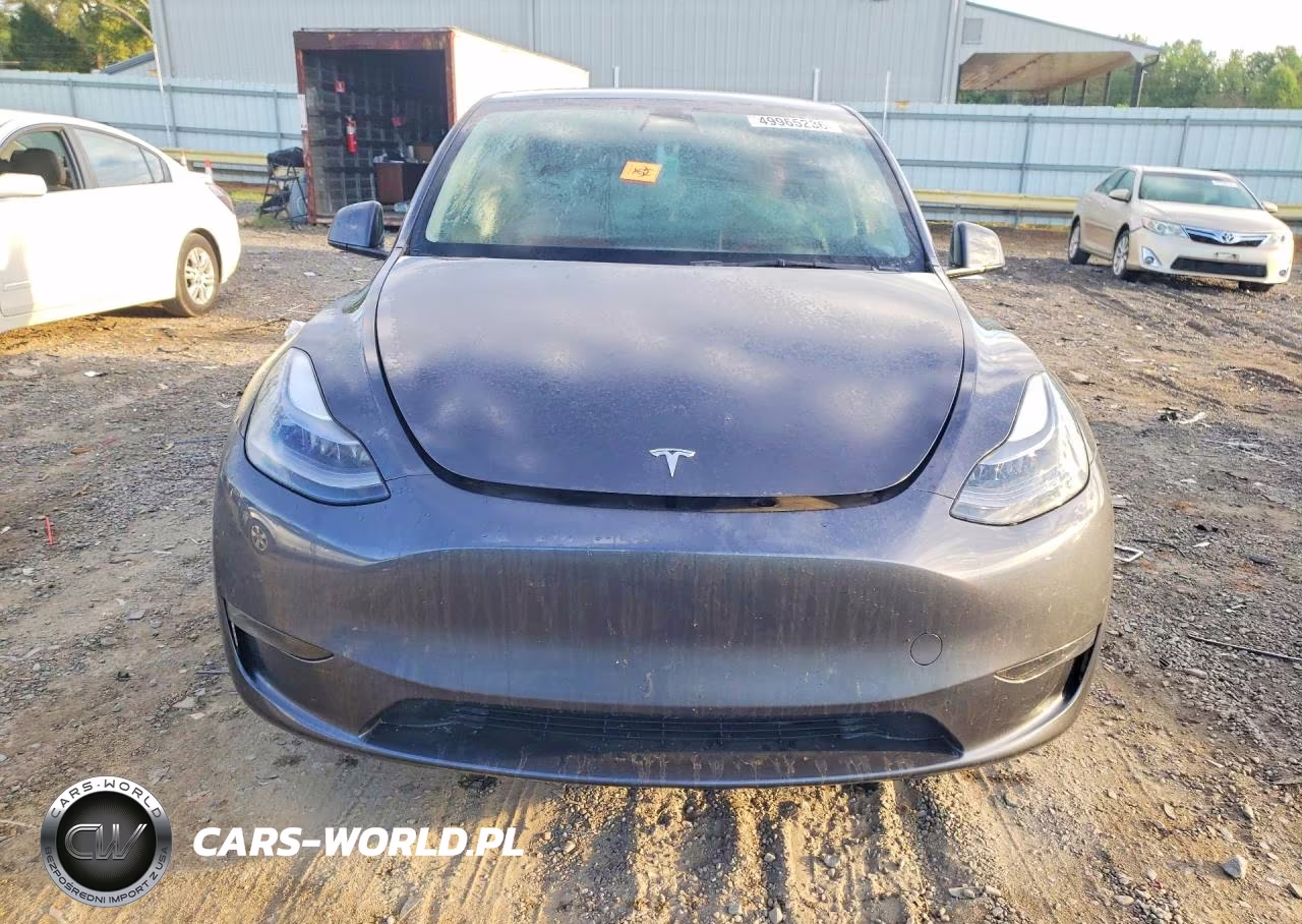 2023 Tesla Model Y VIN:7SAYGAEE5PF606224 - 5