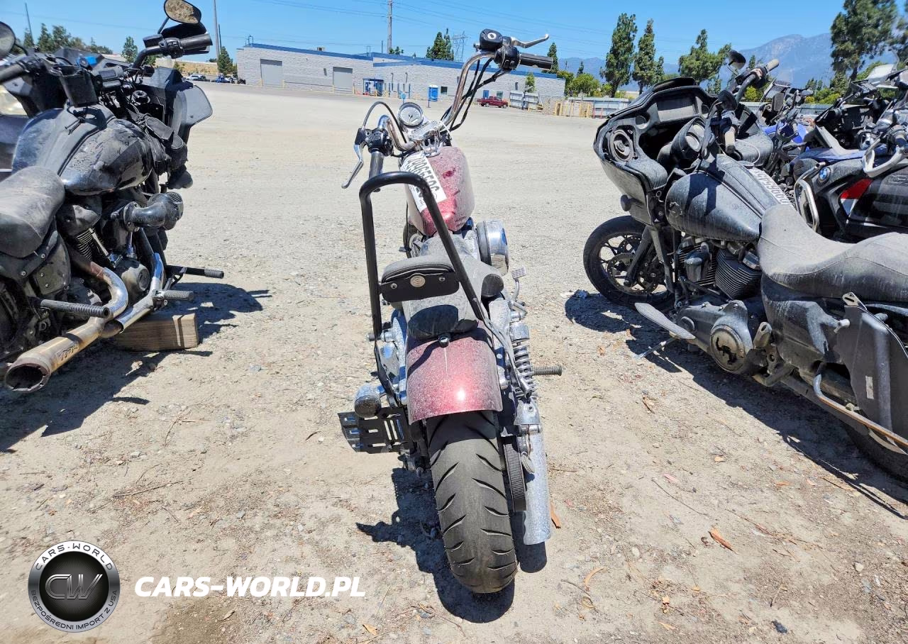 2012 Harley-Davidson Xl1200 V VIN:1HD1LF322CC429329 - 4