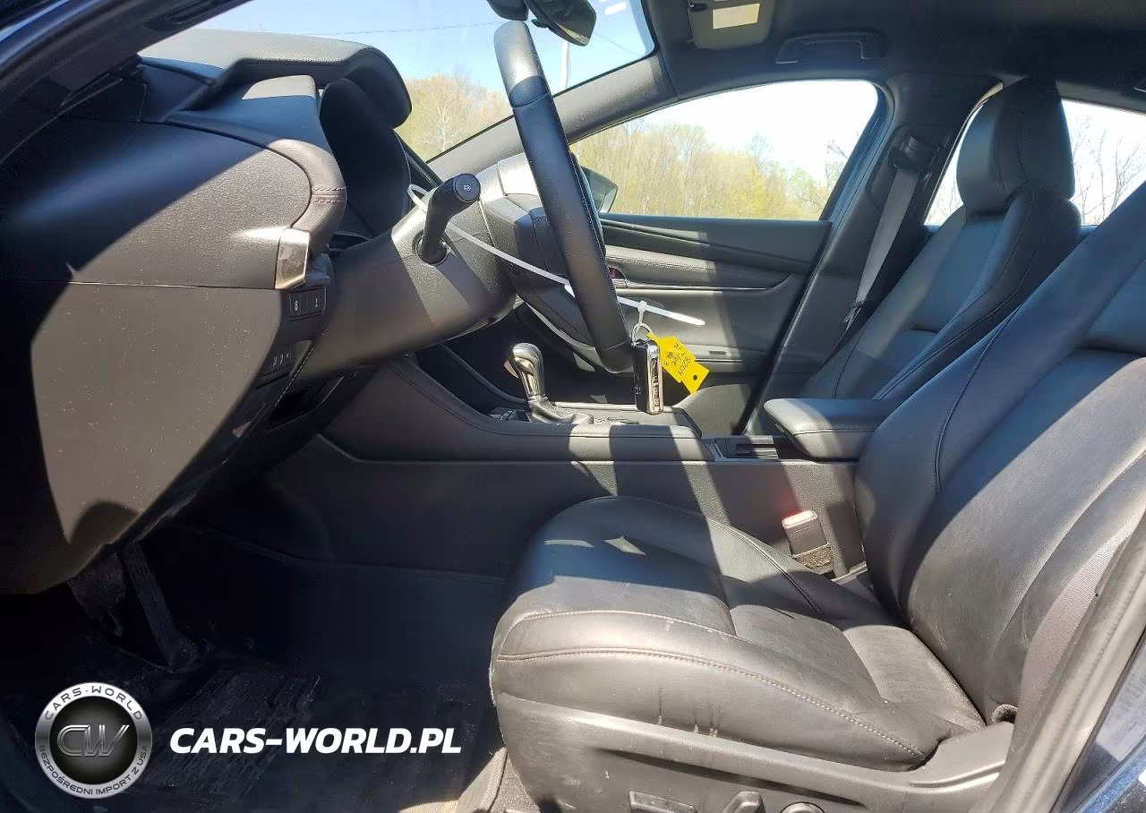 2019 Mazda 3 Preferred VIN:JM1BPBMM1K1135305 - 7
