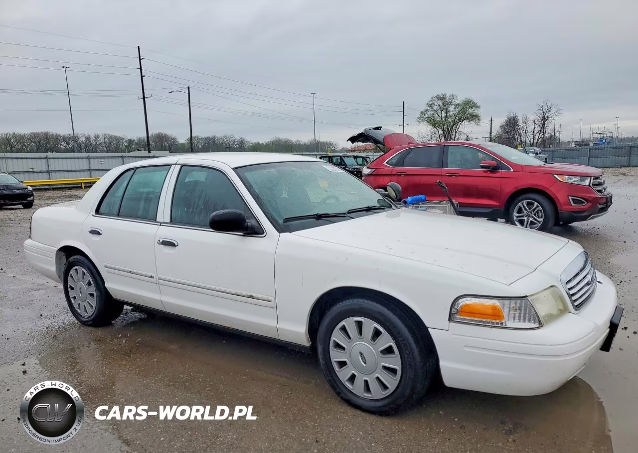 2010 Ford Crown Victoria Police Interceptor VIN:2FABP7BV8AX142420 - 4