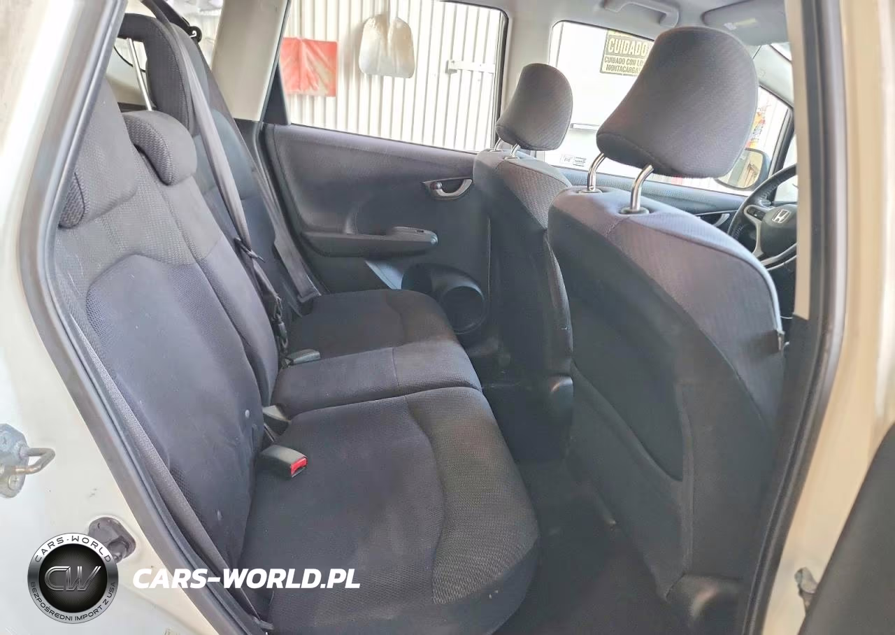 2012 Honda Fit Sport VIN:JHMGE8H5XCC010521 - 10
