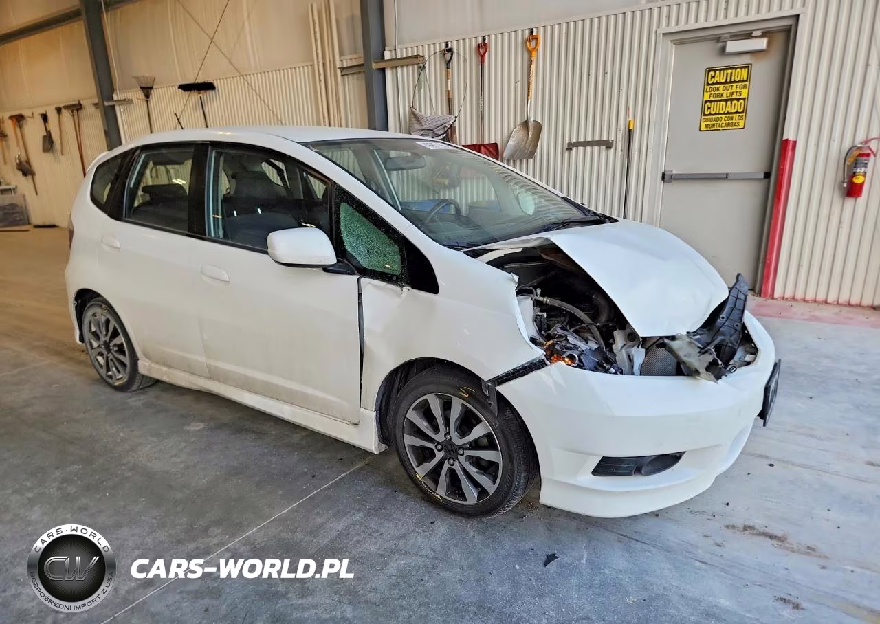 2012 Honda Fit Sport VIN:JHMGE8H5XCC010521 - 4