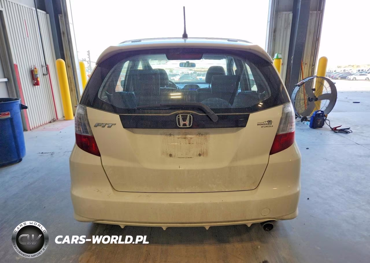 2012 Honda Fit Sport VIN:JHMGE8H5XCC010521 - 6