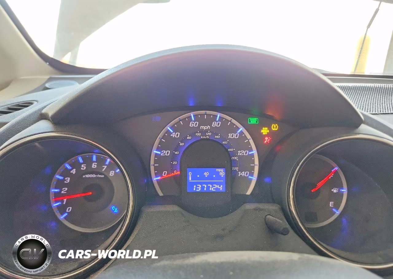 2012 Honda Fit Sport VIN:JHMGE8H5XCC010521 - 9