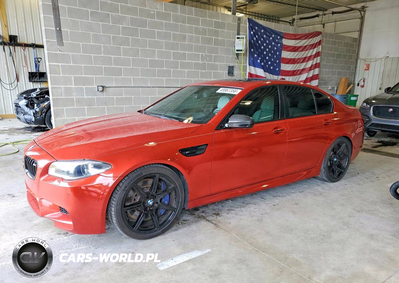 2016 BMW Motorrad M5