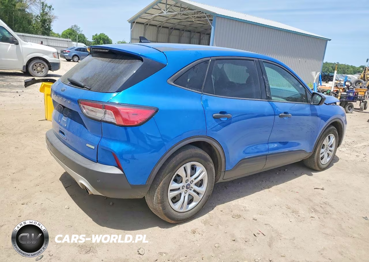 2020 Ford Escape S VIN:1FMCU0F63LUB73095 - 3