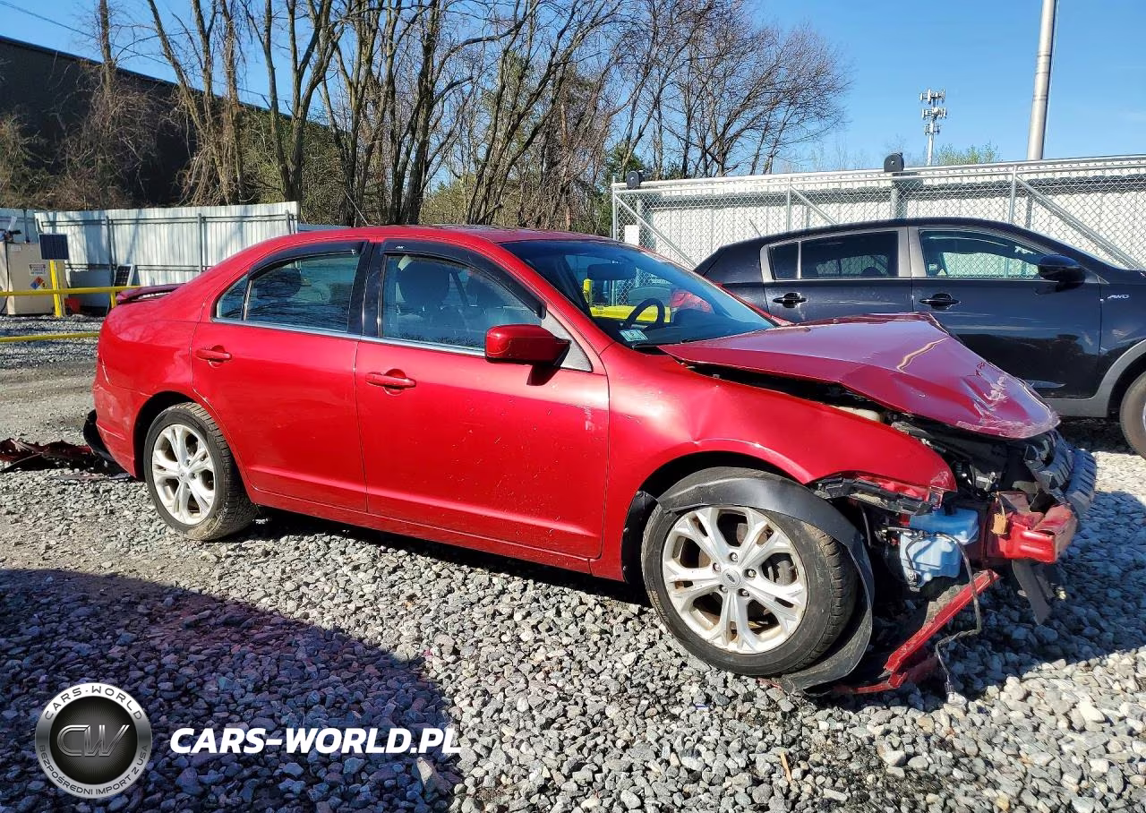 2012 Ford Fusion Se VIN:3FAHP0HA6CR167078 - 4