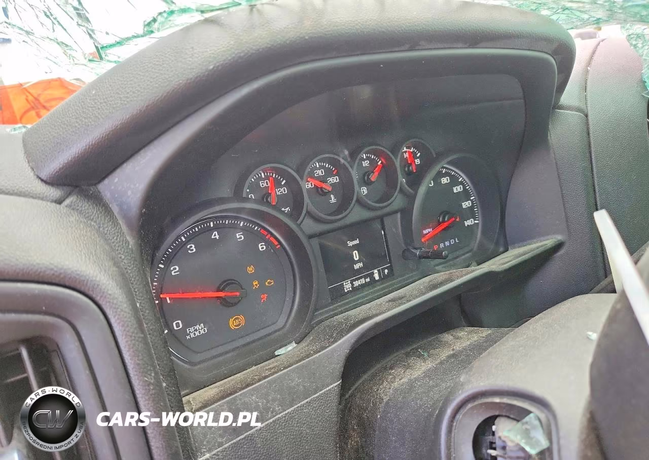 2020 Chevrolet Silverado K1500 VIN:3GCNYAEF9LG141876 - 9