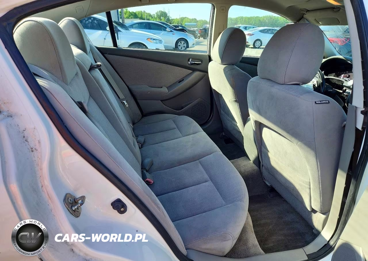 2012 Nissan Altima 2.5 VIN:1N4AL2AP1CN560562 - 10