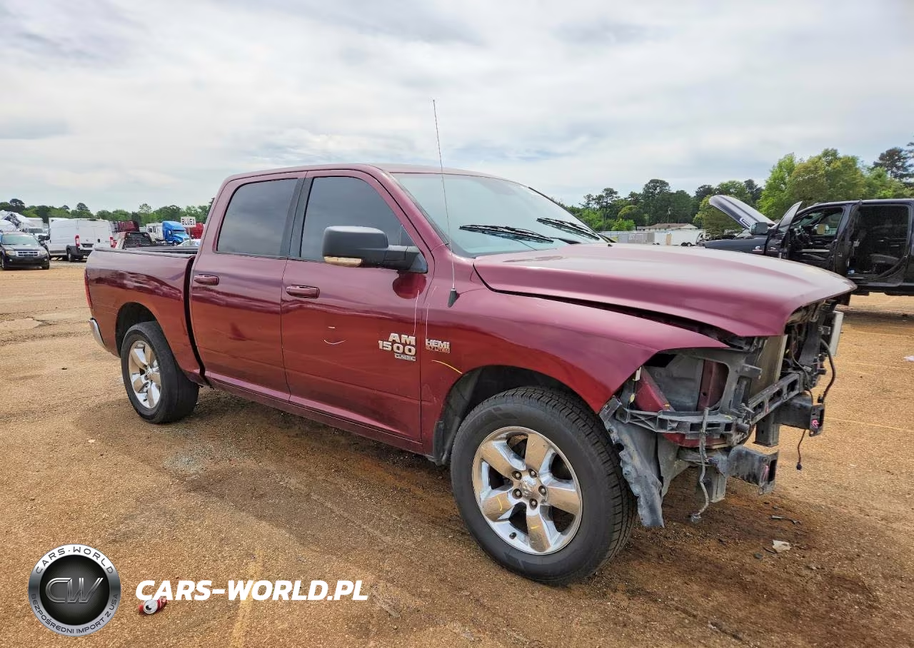 2019 Ram 1500 Classic Slt VIN:1C6RR6LT0KS573940 - 4