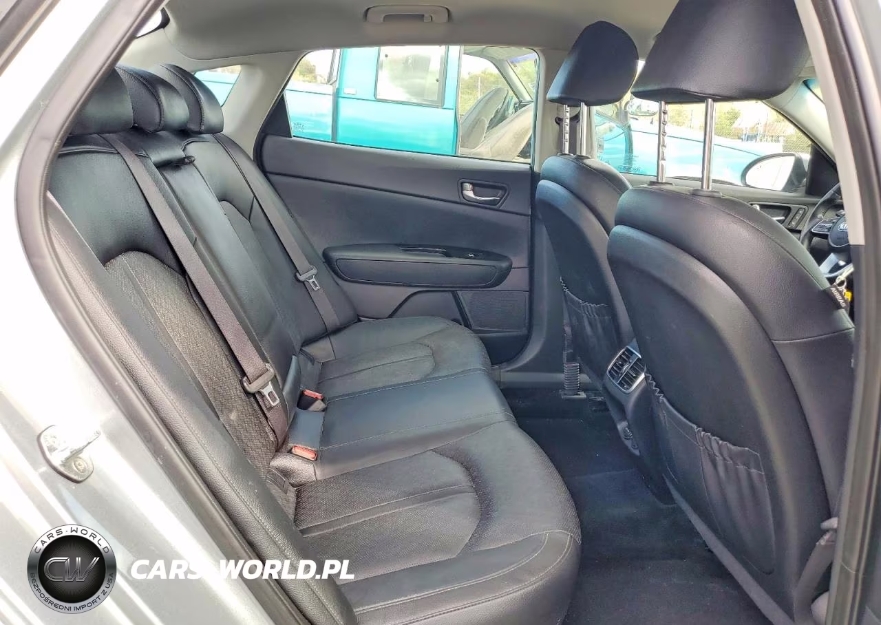 2020 Kia Optima Plug In Hybrid Ex VIN:KNAGV4LDXL5036563 - 10