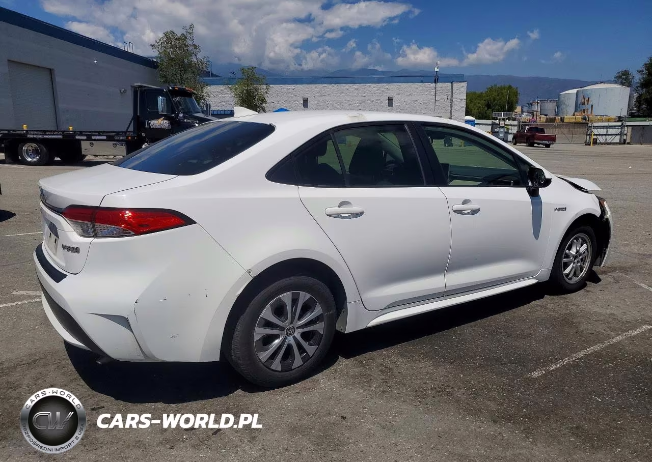 2021 Toyota Corolla Le VIN:JTDEAMDE4MJ017254 - 3