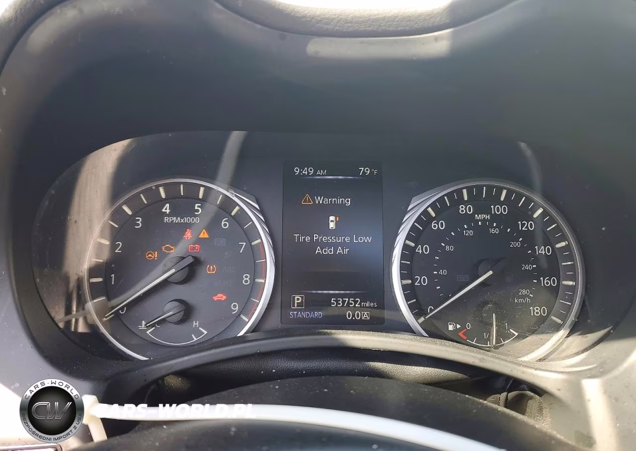 2018 Infiniti Q50 3.0T Luxe VIN:JN1EV7AR1JM611908 - 9