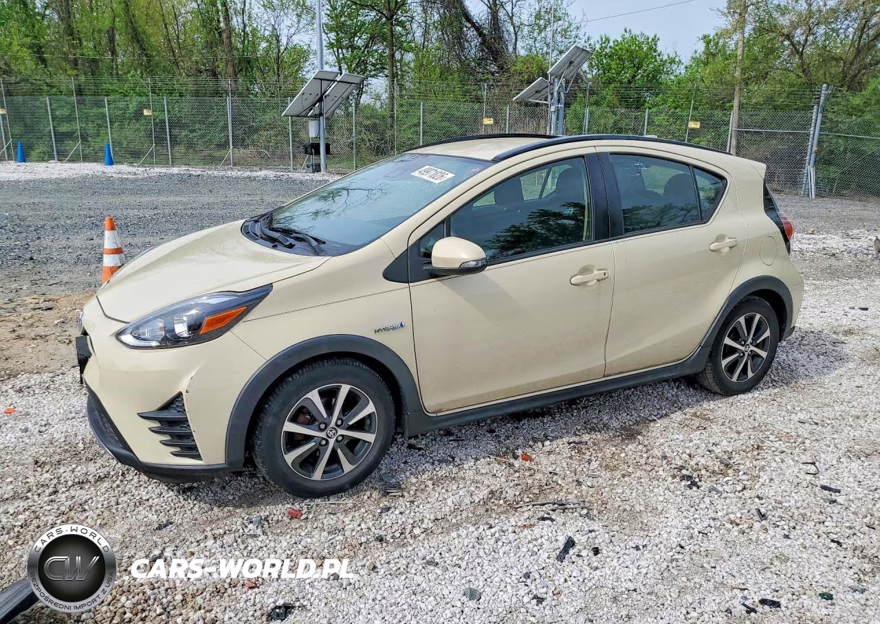 2018 Toyota Prius C Two