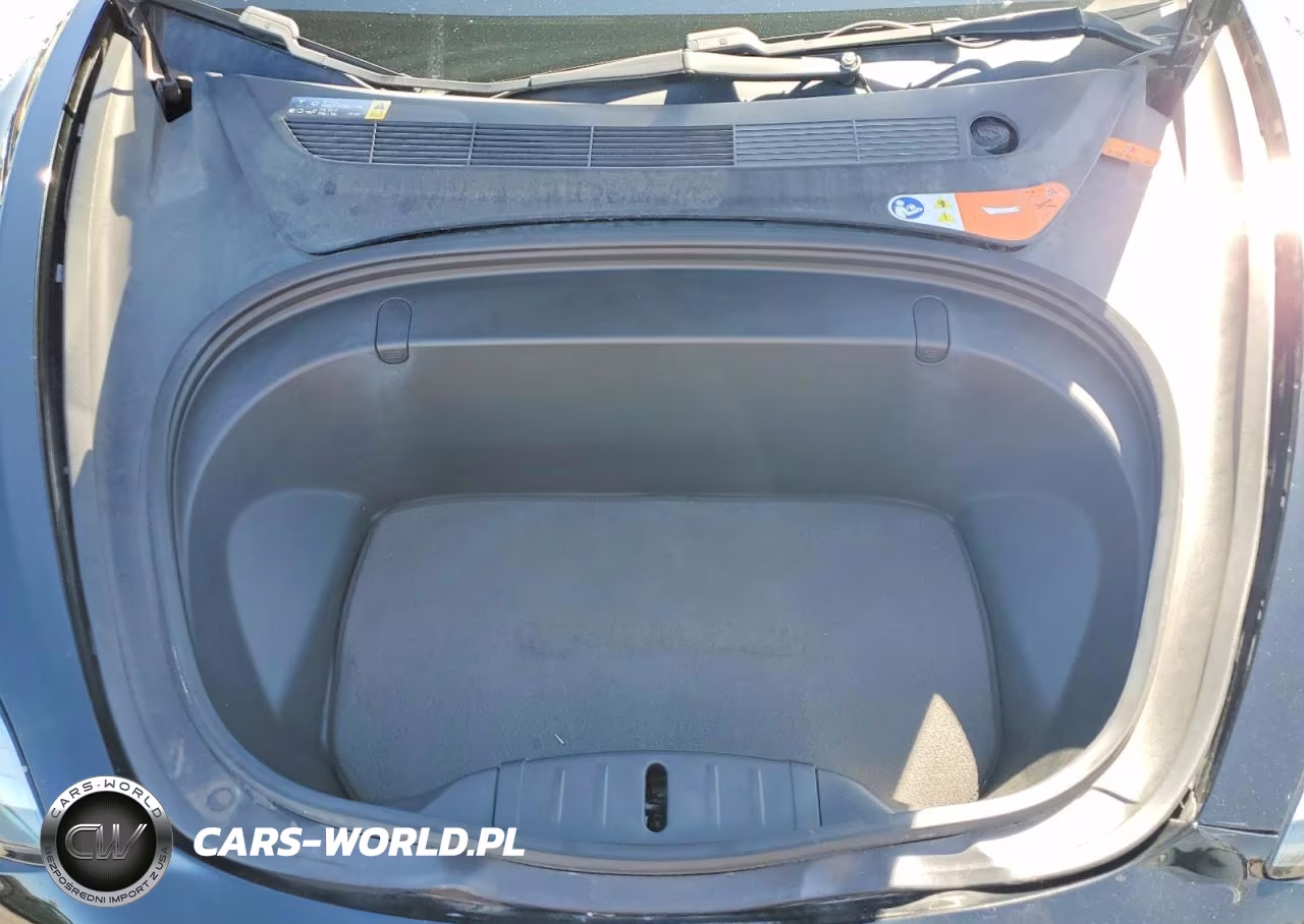 2017 Tesla Model 3 VIN:5YJ3E1EA6HF000846 - 11