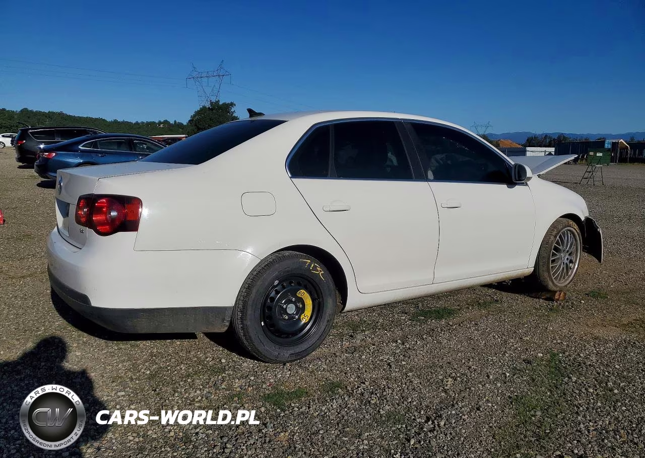 2010 Volkswagen Jetta Se VIN:3VWRZ7AJ7AM049172 - 3
