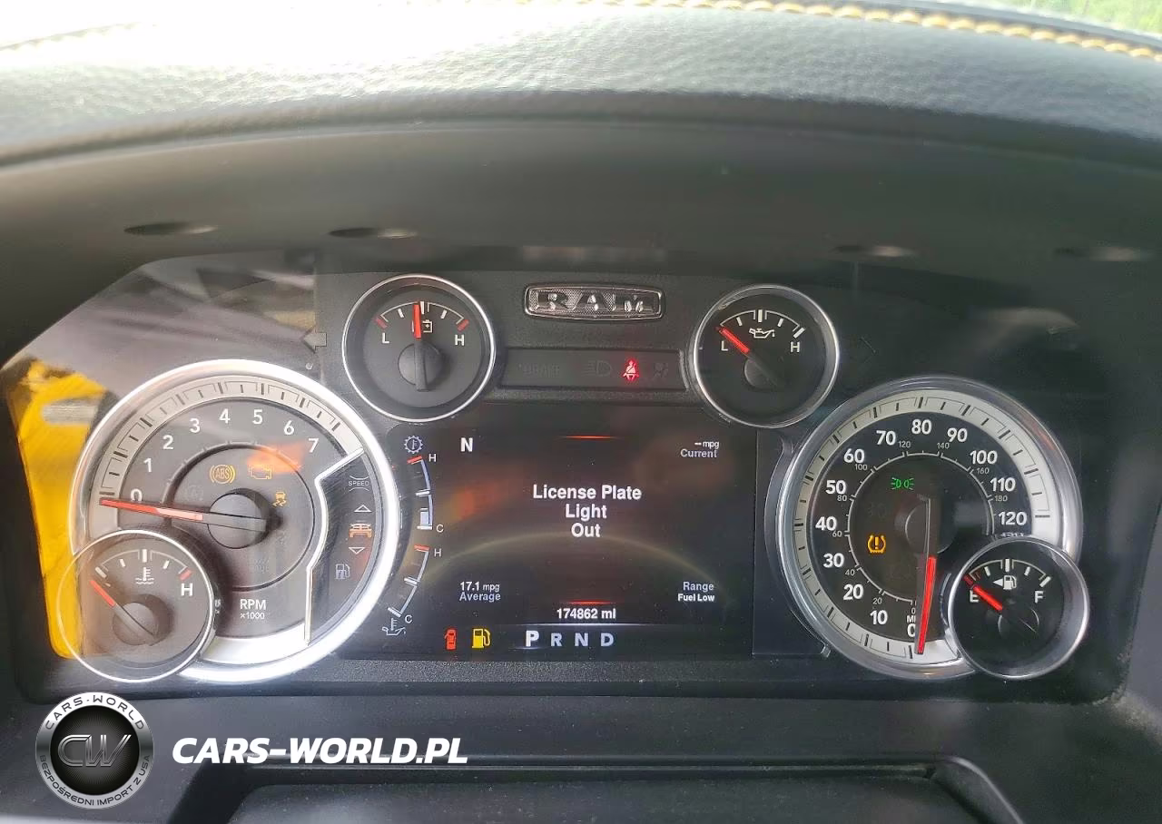 2016 Ram 1500 Sport VIN:1C6RR7MT8GS322577 - 9