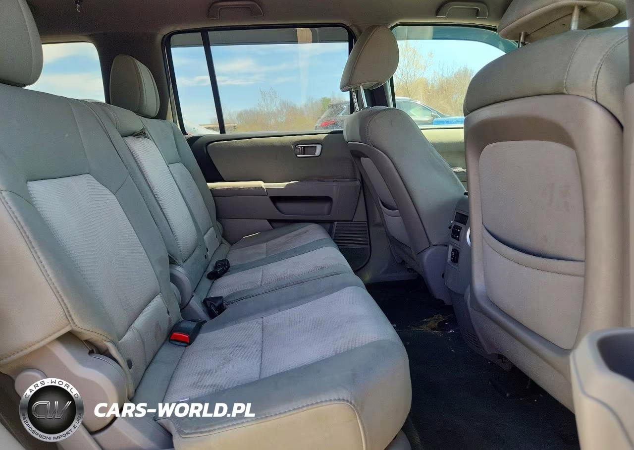 2015 Honda Pilot Lx VIN:5FNYF4H24FB071811 - 11