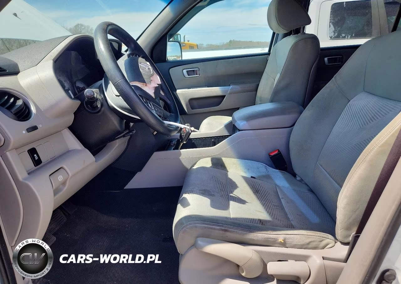 2015 Honda Pilot Lx VIN:5FNYF4H24FB071811 - 7