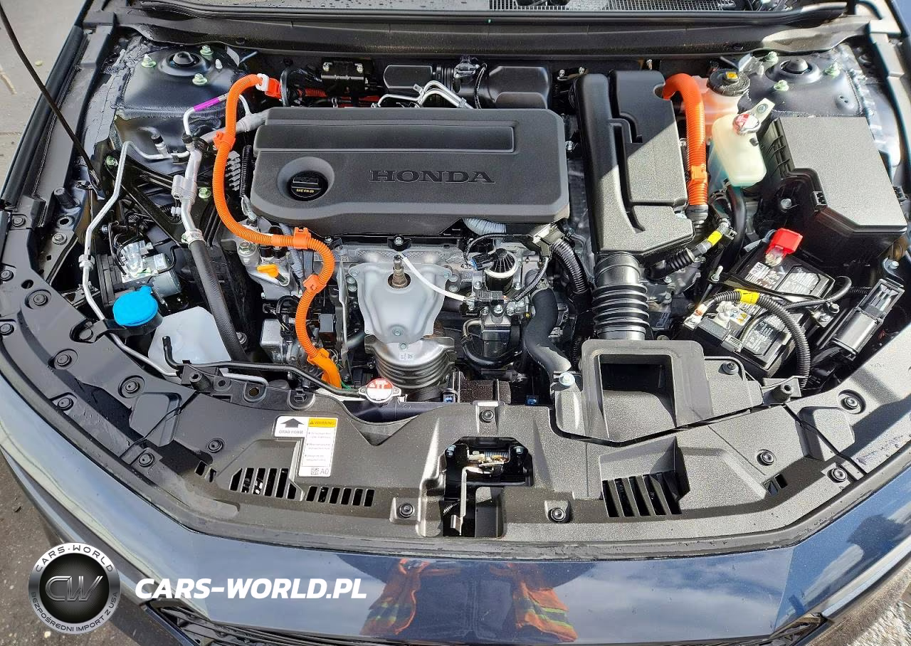 2025 Honda Accord Touring Hybrid VIN:1HGCY2F83SA095408 - 11