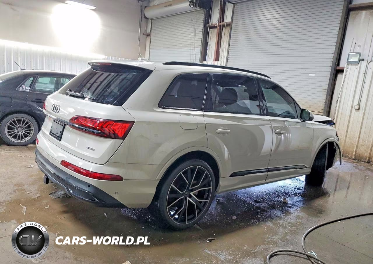 2023 Audi Q7 Prestige VIN:WA1VXBF76PD024270 - 3