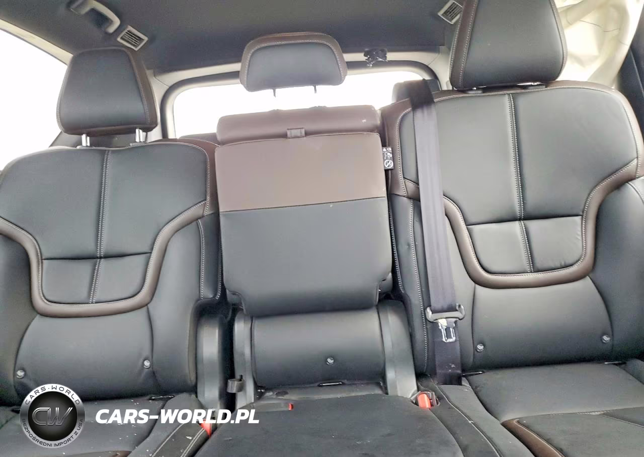2025 Nissan Armada Sl VIN:JN8AY3BDXS9300954 - 10