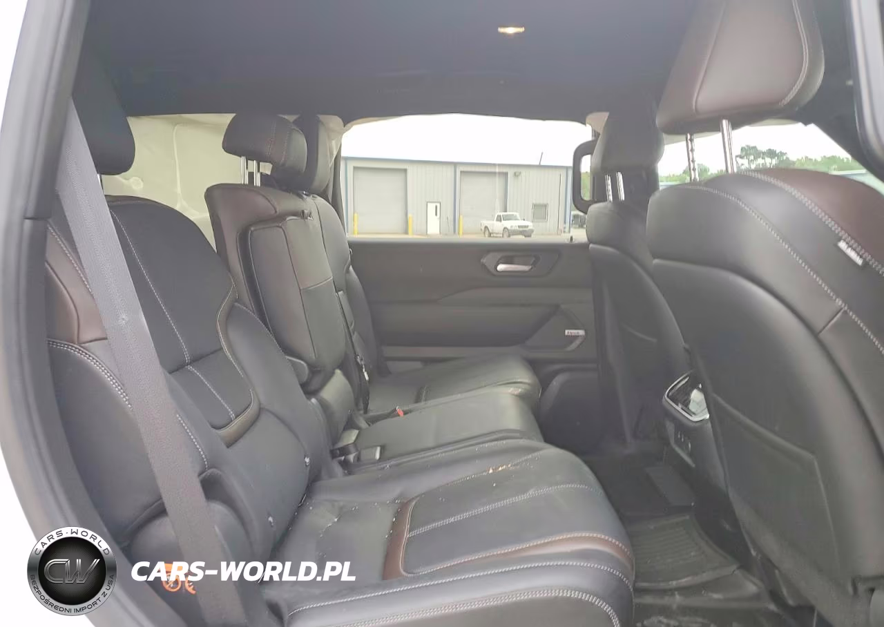 2025 Nissan Armada Sl VIN:JN8AY3BDXS9300954 - 11